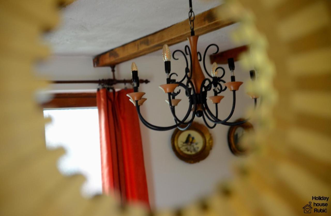 Kuca Za Odmor Rubic Villa วิงโคฟซี ภายนอก รูปภาพ